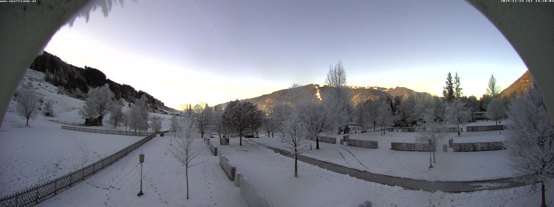 Camping and bathing lake