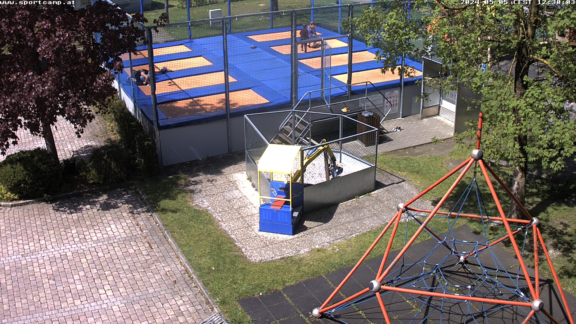 Giant trampoline and camping