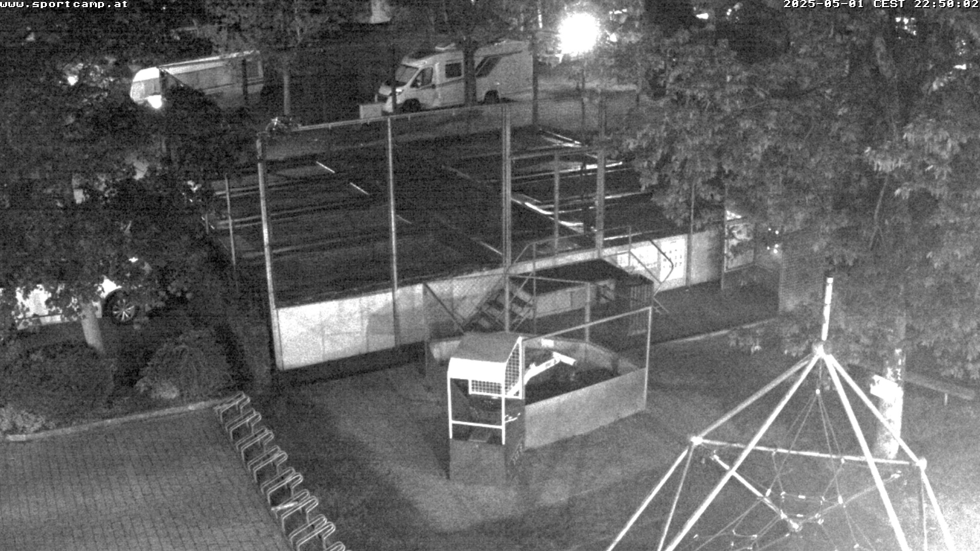 Giant trampoline and camping
