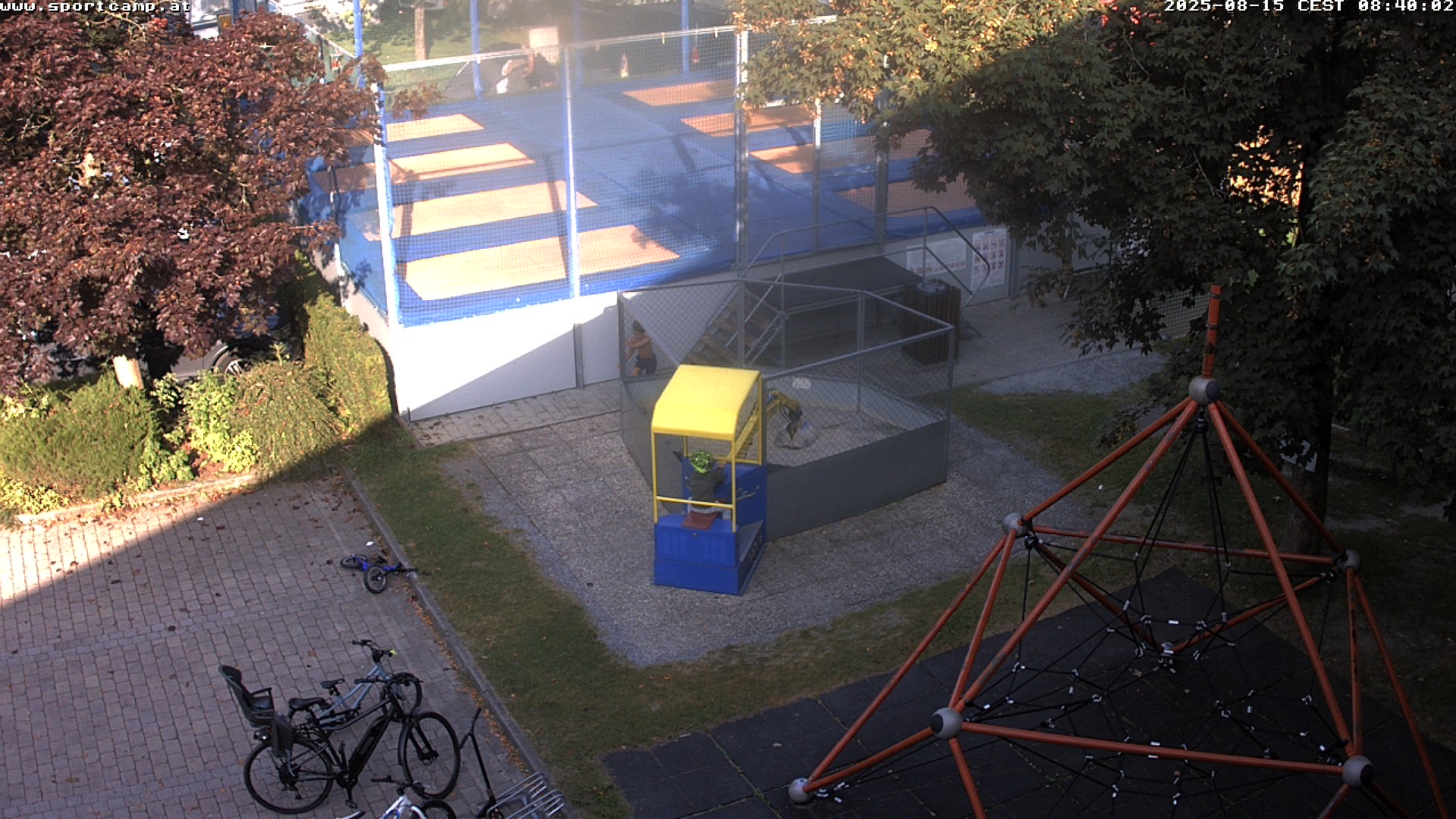 Giant trampoline and camping