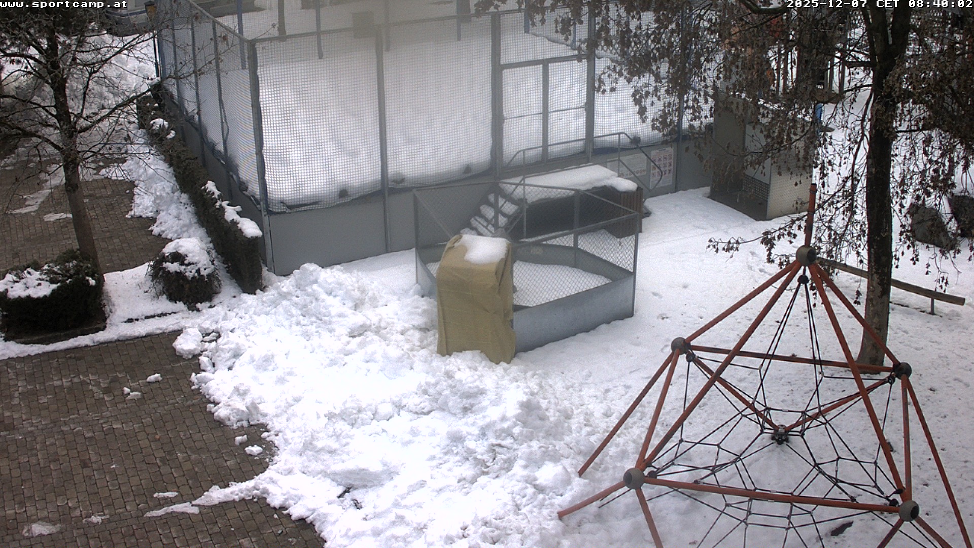 Giant trampoline and camping