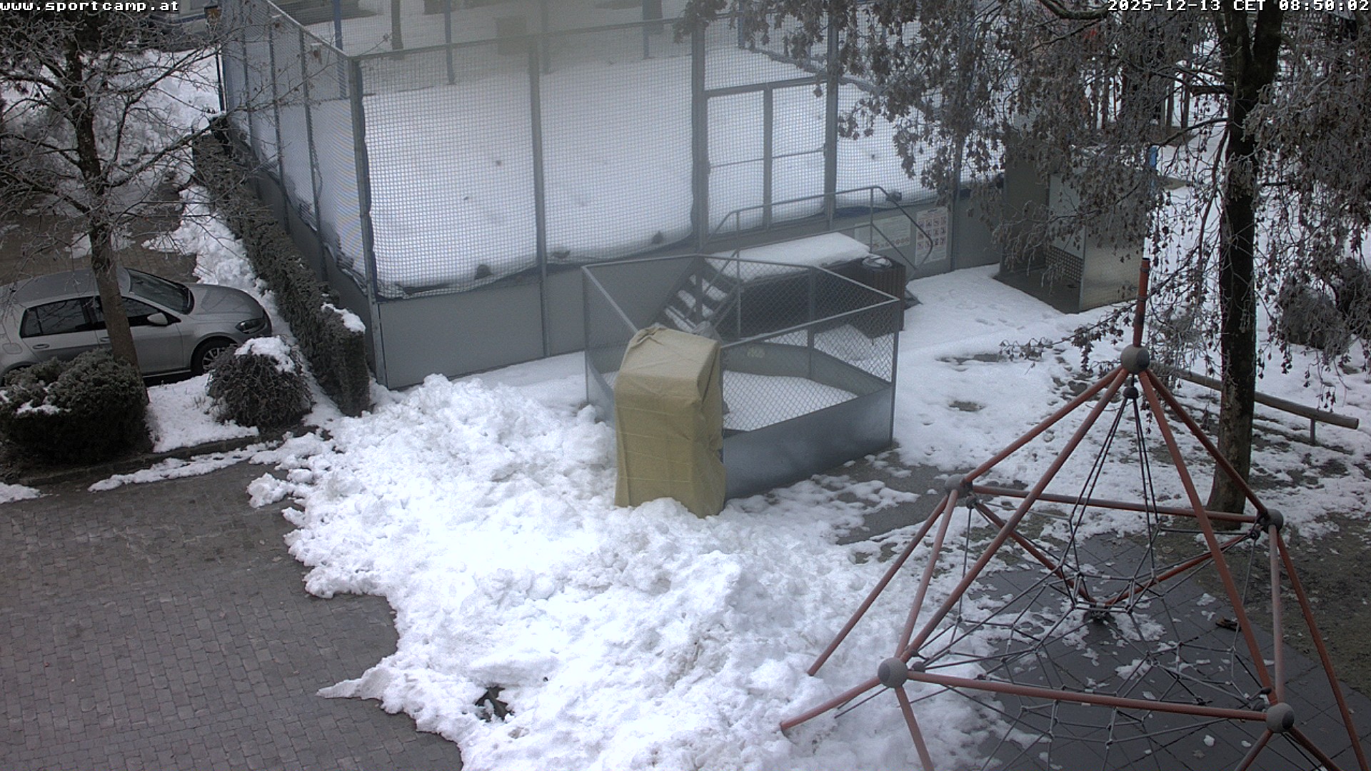 Giant trampoline and camping
