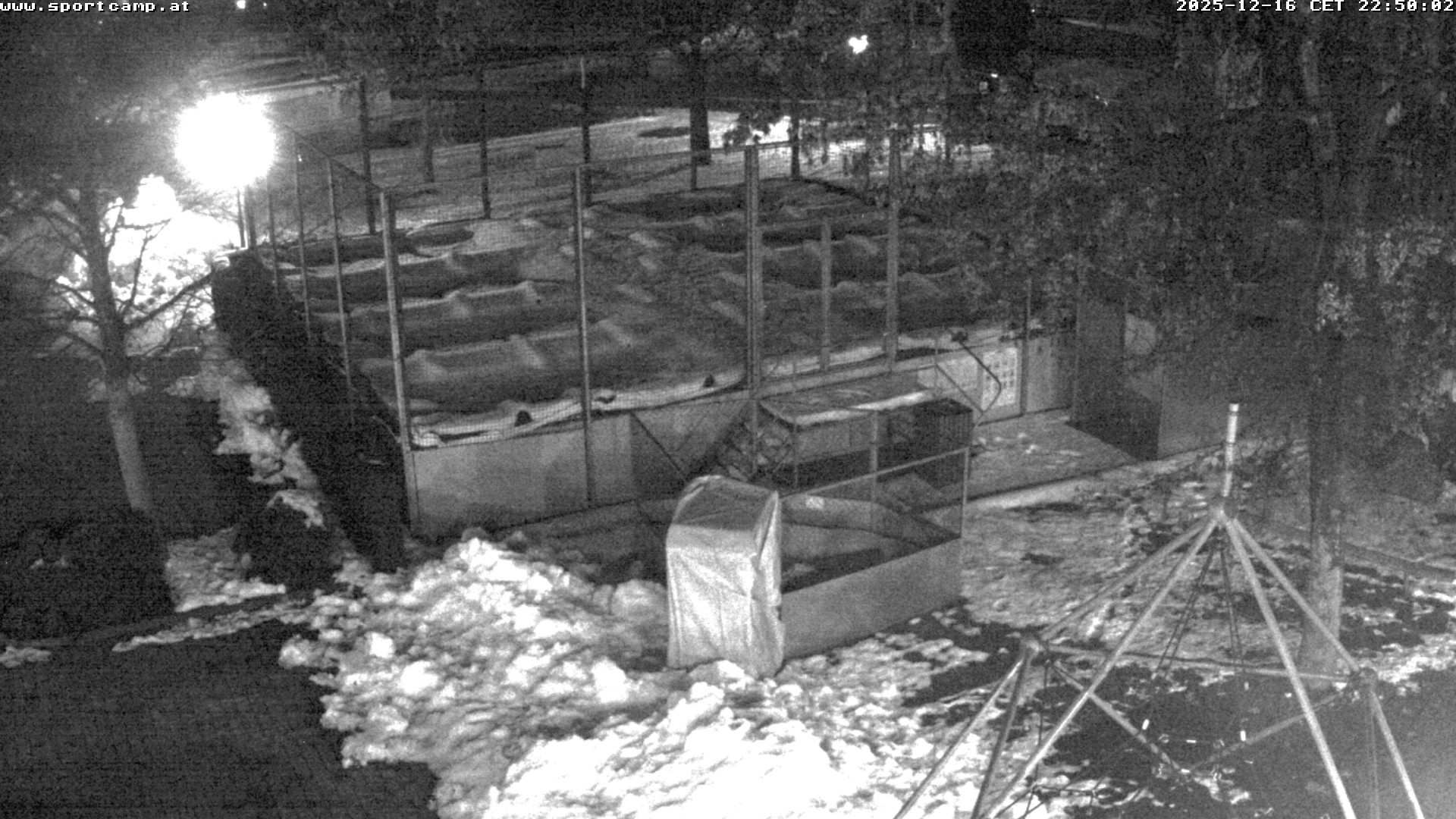 Giant trampoline and camping