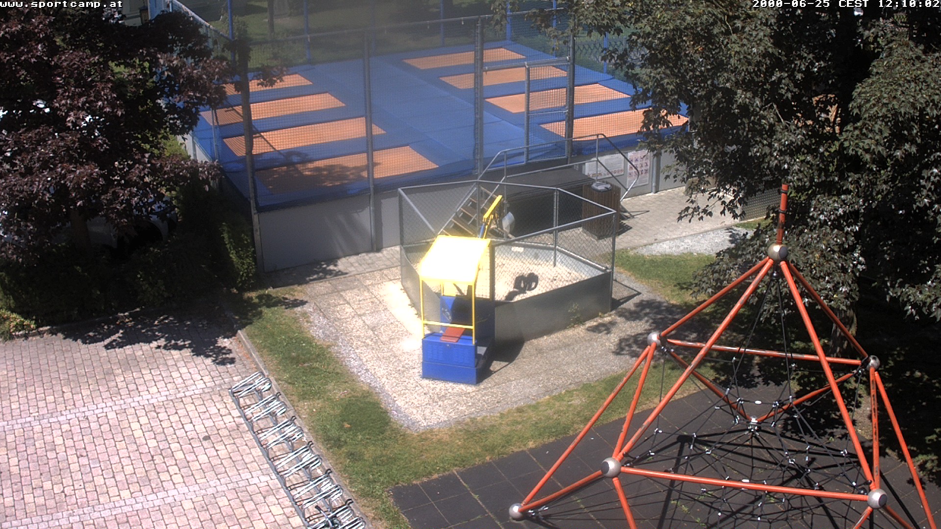 Giant trampoline and camping