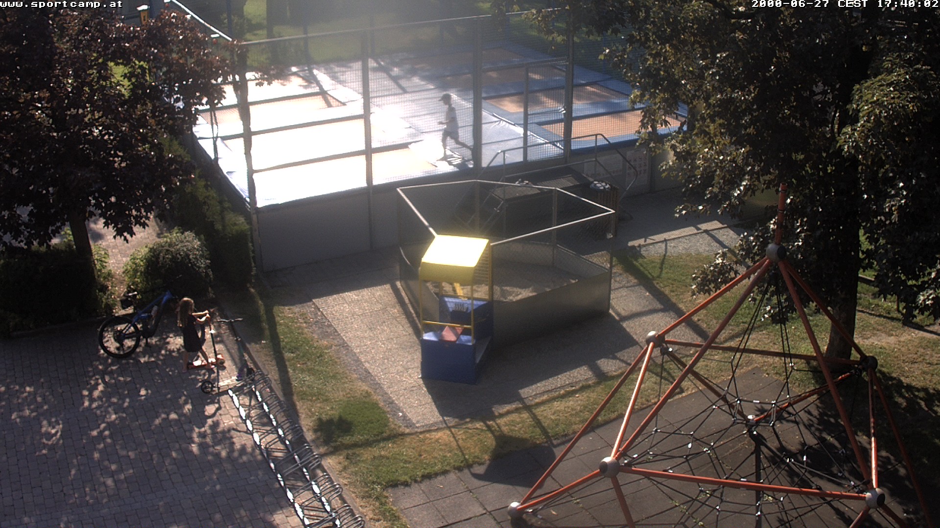 Giant trampoline and camping